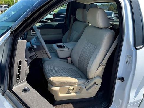 Used 2010 Ford F150 XLT image 17