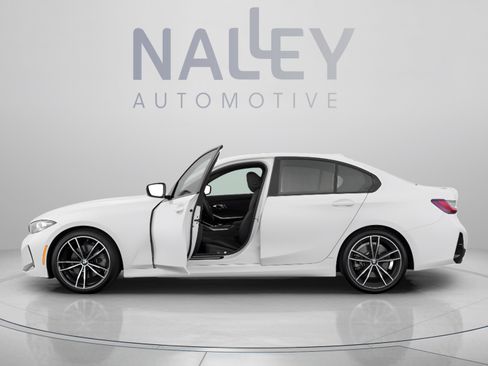 Used 2024 BMW 330i Sedan w/ Convenience Package RWD image 2