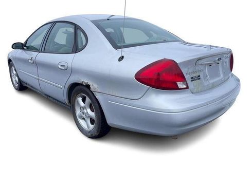 Used 2000 Ford Taurus SES image 3