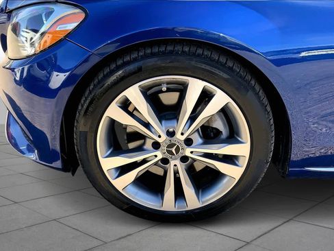 Used 2018 Mercedes-Benz C 300 Sedan w/ Premium Package image 9