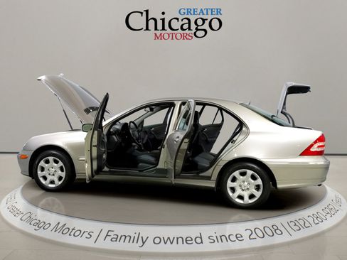 Used 2005 Mercedes-Benz C 320 4MATIC Sedan image 7
