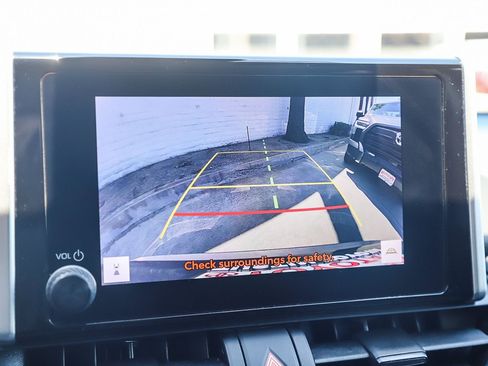 Certified 2024 Toyota RAV4 XLE FWD image 23