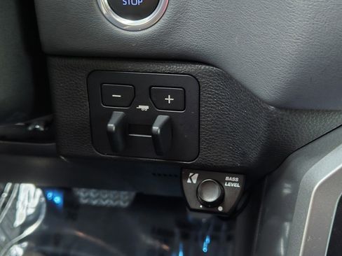 Used 2023 Toyota Tundra Platinum image 23