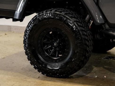Used 2021 Jeep Gladiator Mojave image 40