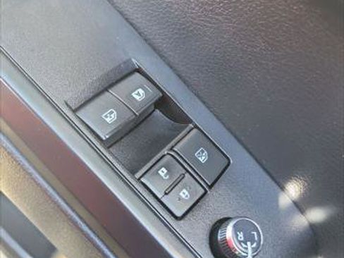 Certified 2018 Toyota Tacoma SR RWD image 12