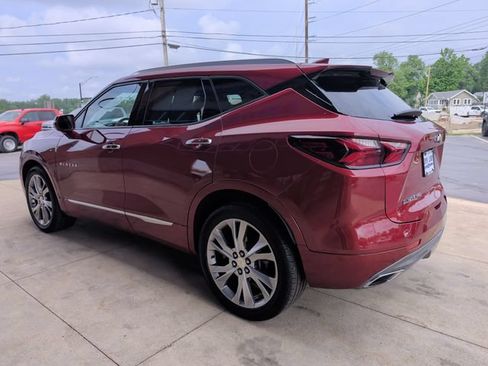 Used 2019 Chevrolet Blazer Premier w/ Sun and Wheels Package AWD/4WD image 7