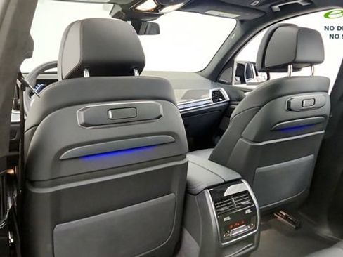 Used 2026 BMW X5 M60i AWD/4WD image 45