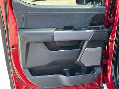 Used 2023 Ford F150 Lariat image 17