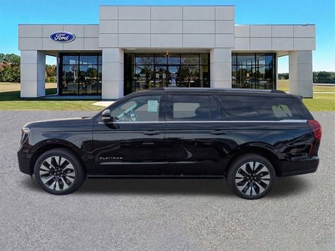 New 2025 Ford Expedition Max Platinum w/ Driver's Package AWD/4WD image 6