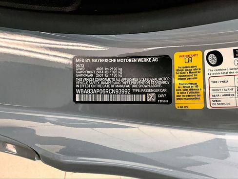 Used 2024 BMW M440i Coupe w/ Premium Package RWD image 31