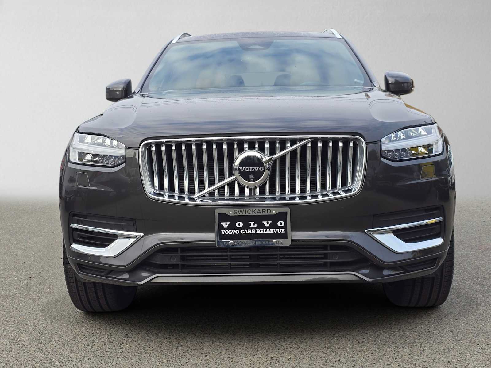 Certified 2024 Volvo XC90 T8 Ultimate w/ Protection Package Premier AWD/4WD image 9