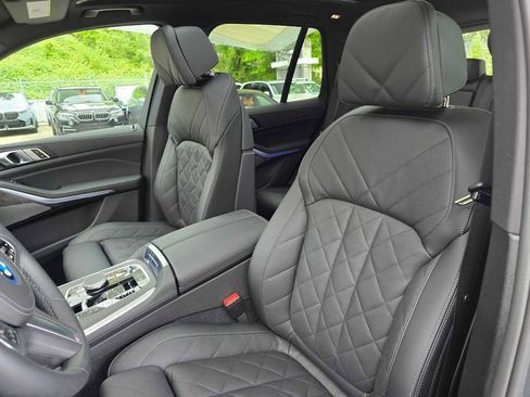 Used 2026 BMW X5 xDrive50e w/ M Sport Package AWD/4WD image 21
