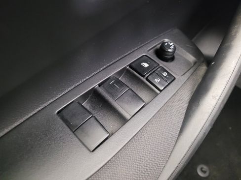 Used 2023 Toyota Corolla LE FWD image 27