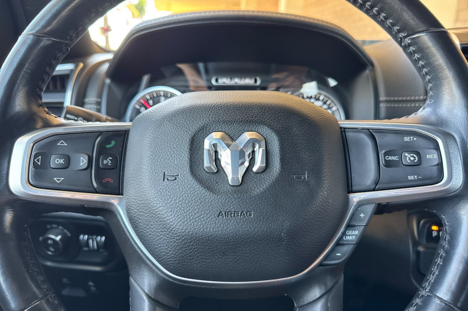 Used 2022 RAM 1500 Laramie RWD image 23