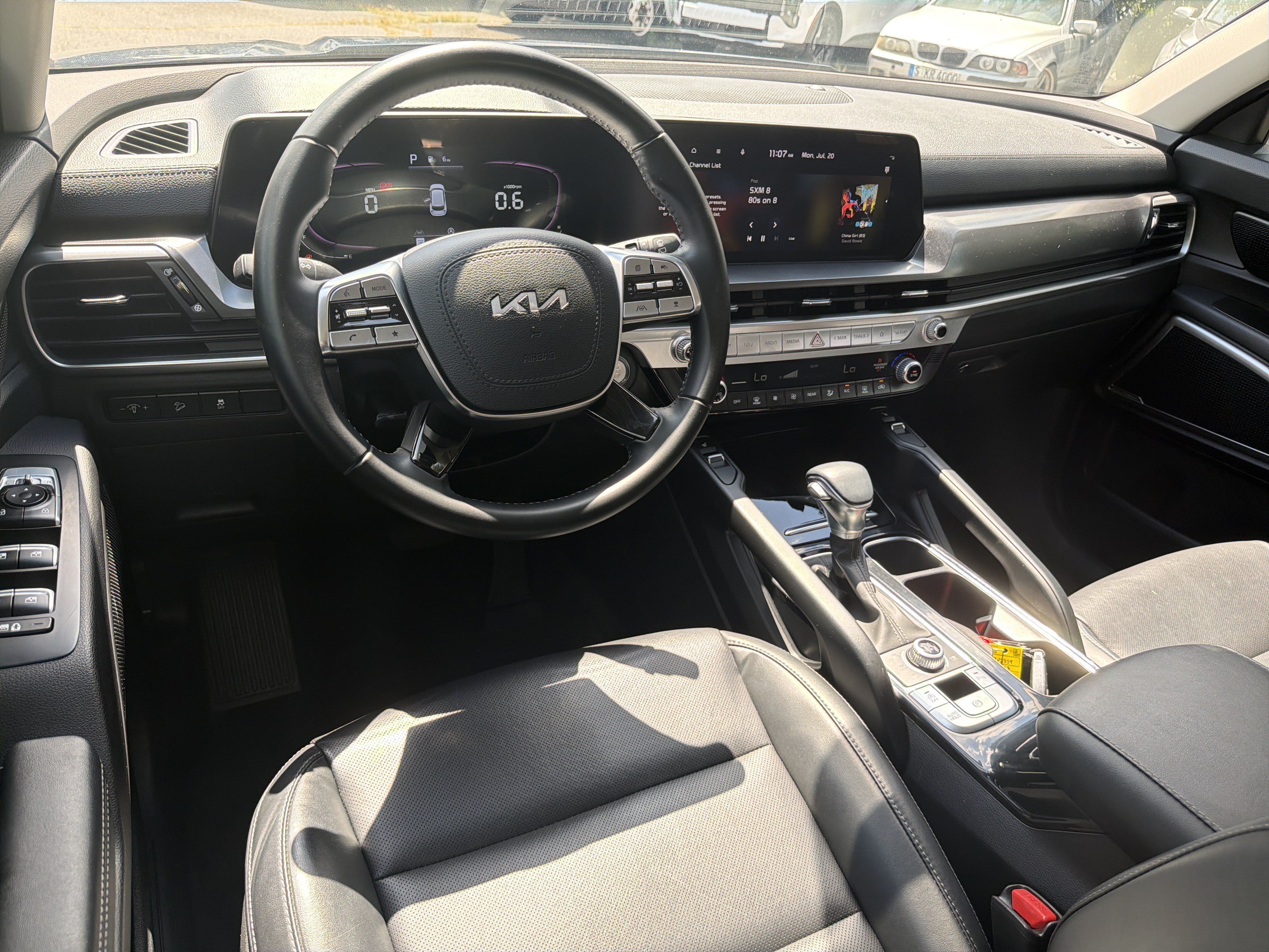 Certified 2023 Kia Telluride S w/ S Sunroof Package AWD/4WD image 22
