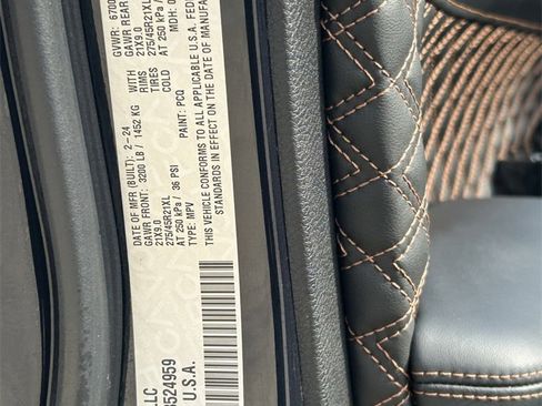 Used 2024 Jeep Grand Cherokee L Summit image 37