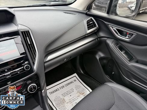 Used 2020 Subaru Forester Premium AWD/4WD image 29