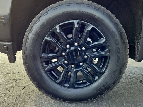 Used 2021 GMC Sierra 2500 Denali w/ Denali Black Diamond Edition image 42