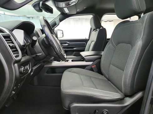 Used 2019 RAM 1500 Big Horn AWD/4WD image 11