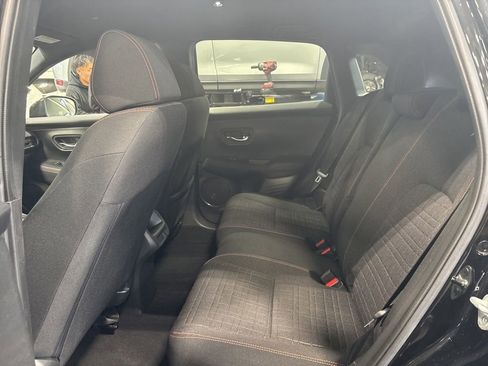 Used 2023 Honda HR-V Sport image 23