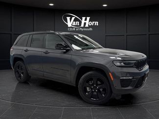 Used 2024 Jeep Grand Cherokee Limited w/ Luxury Tech Group II video 1