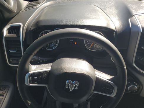 Used 2021 RAM 1500 Big Horn image 20