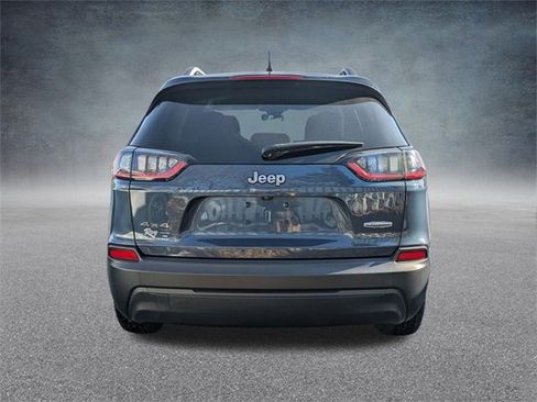 Certified 2021 Jeep Cherokee Latitude image 5