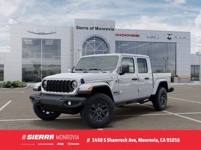 New 2026 Jeep Gladiator Sport