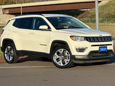 Used 2021 Jeep Compass Limited AWD/4WD image 1