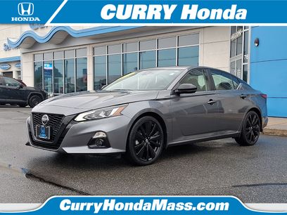 Used 2022 Nissan Altima 2.5 SR w/ Midnight Edition Package