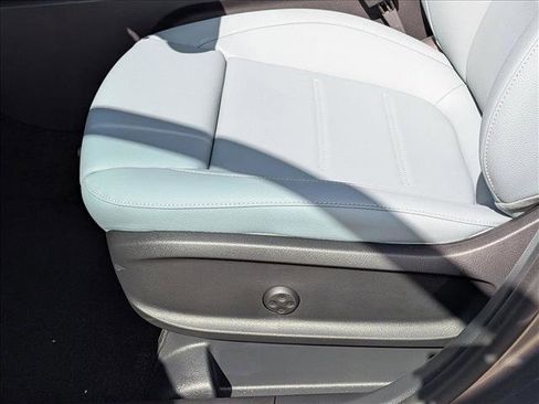 New 2026 Mercedes-Benz GLA 250 image 4