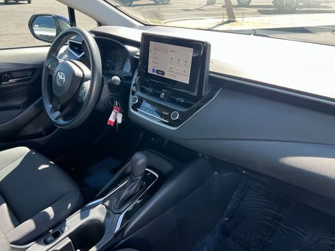 Used 2023 Toyota Corolla LE image 11