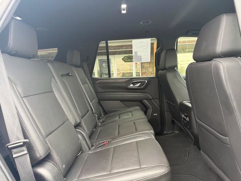 Used 2022 Chevrolet Tahoe LT w/ Luxury Package AWD/4WD image 24
