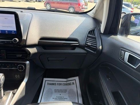 Used 2020 Ford EcoSport Titanium FWD image 22