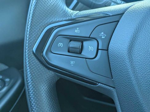 Used 2024 Chevrolet TrailBlazer LT w/ Driver Confidence Package FWD image 24