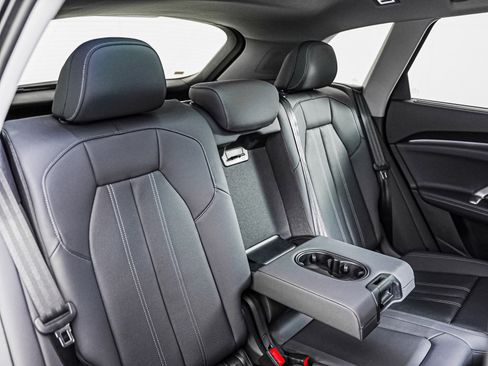 Certified 2025 Audi Q5 Premium w/ Premium Plus AWD/4WD image 14