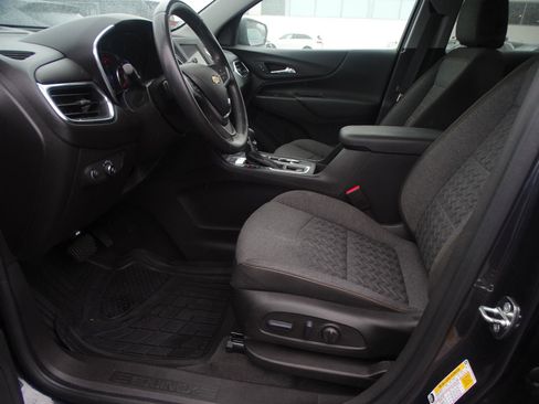 Used 2022 Chevrolet Equinox LT AWD/4WD image 6