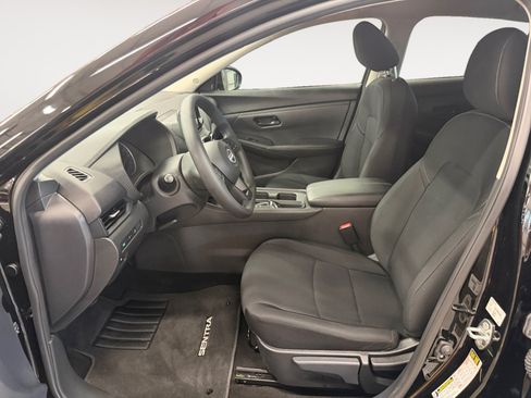 Used 2025 Nissan Sentra S FWD image 22