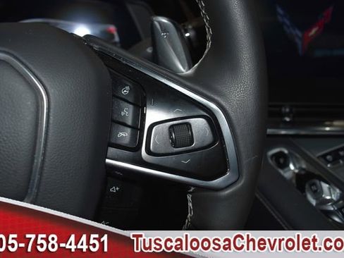 Used 2024 Chevrolet Corvette Stingray Preferred Cpe w/ Body-Color Dual Roof Package image 22