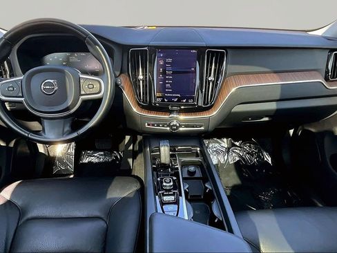 Used 2021 Volvo XC60 T8 Inscription Expression w/ Premium Package AWD/4WD image 7