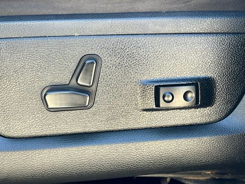 Used 2024 RAM 2500 Big Horn w/ Off Road Package image 23