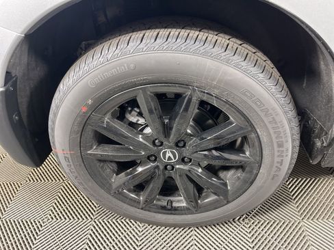 New 2026 Acura RDX SH-AWD image 13