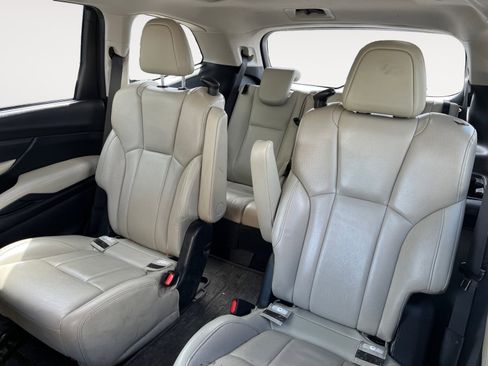 Used 2022 Subaru Ascent Limited w/ Technology Package image 13