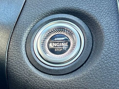 Certified 2022 Mercedes-Benz GLC 300 4MATIC image 37
