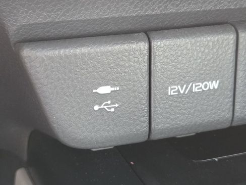 Used 2018 Toyota Camry XLE w/ Driver Assist Package FWD image 8