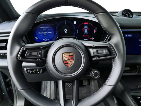 New 2026 Porsche Macan 4 Electric AWD/4WD image 10