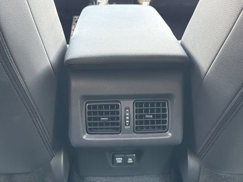 New 2026 Toyota Camry Hybrid FWD image 22