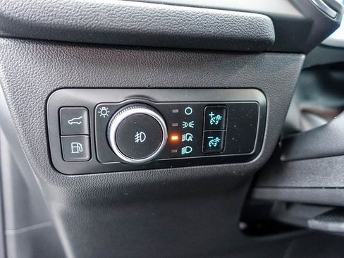 Used 2024 Ford Escape SE w/ PHEV Premium Package image 25