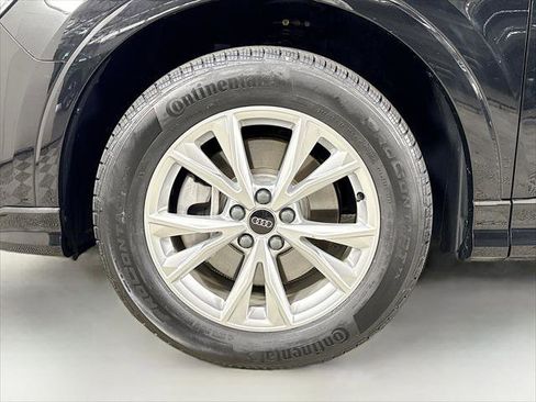Certified 2023 Audi Q3 2.0T Premium w/ Convenience Package AWD/4WD image 28