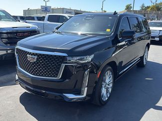 Used 2022 Cadillac Escalade ESV Premium Luxury w/ Performance Package AWD/4WD video 1